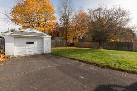 68 Valentino Drive Waterbury CT 06704