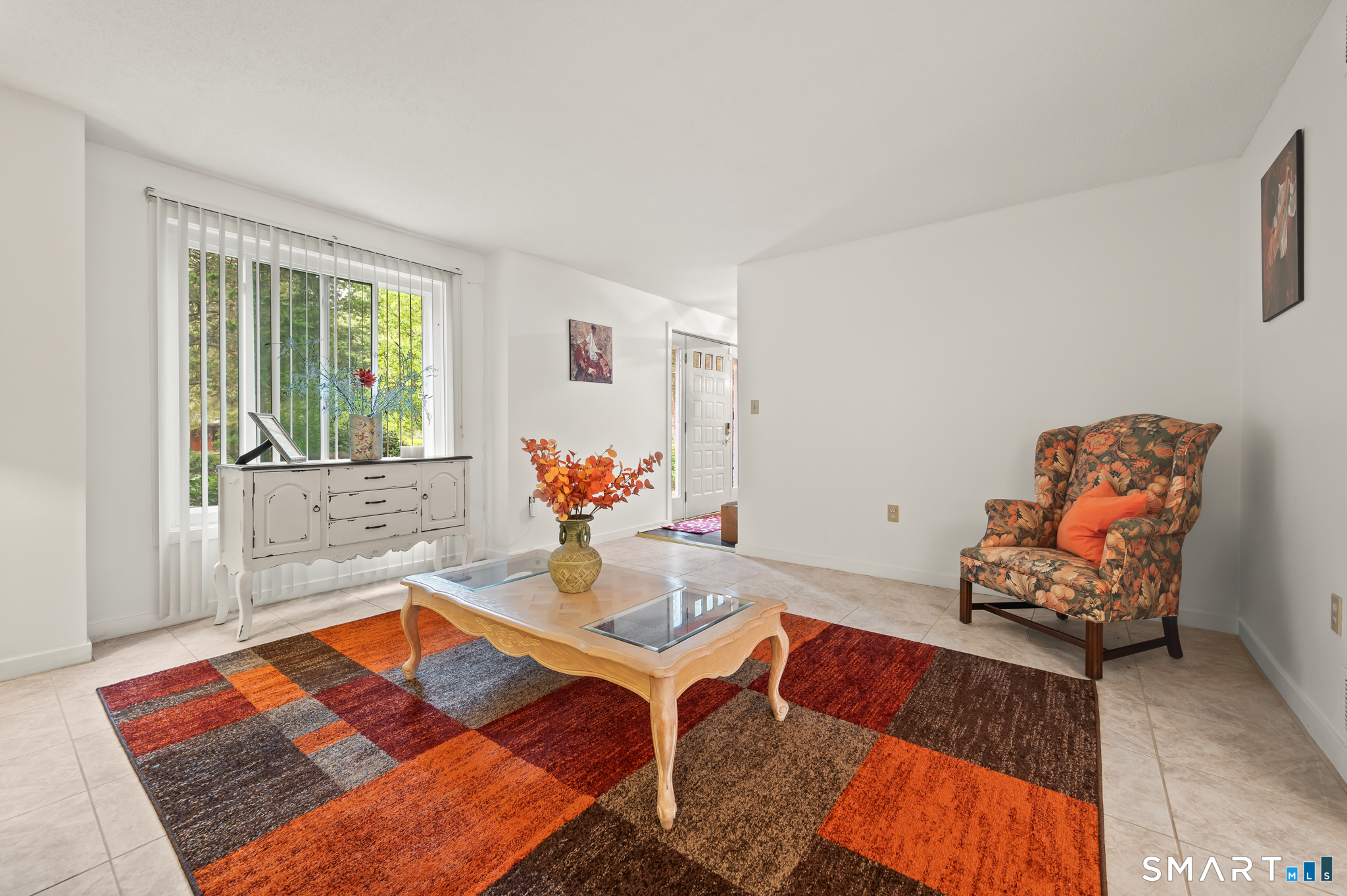 22 Walts Hill Bloomfield CT 06002