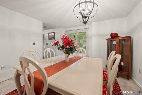 22 Walts Hill Bloomfield CT 06002