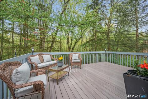 22 Walts Hill Bloomfield CT 06002