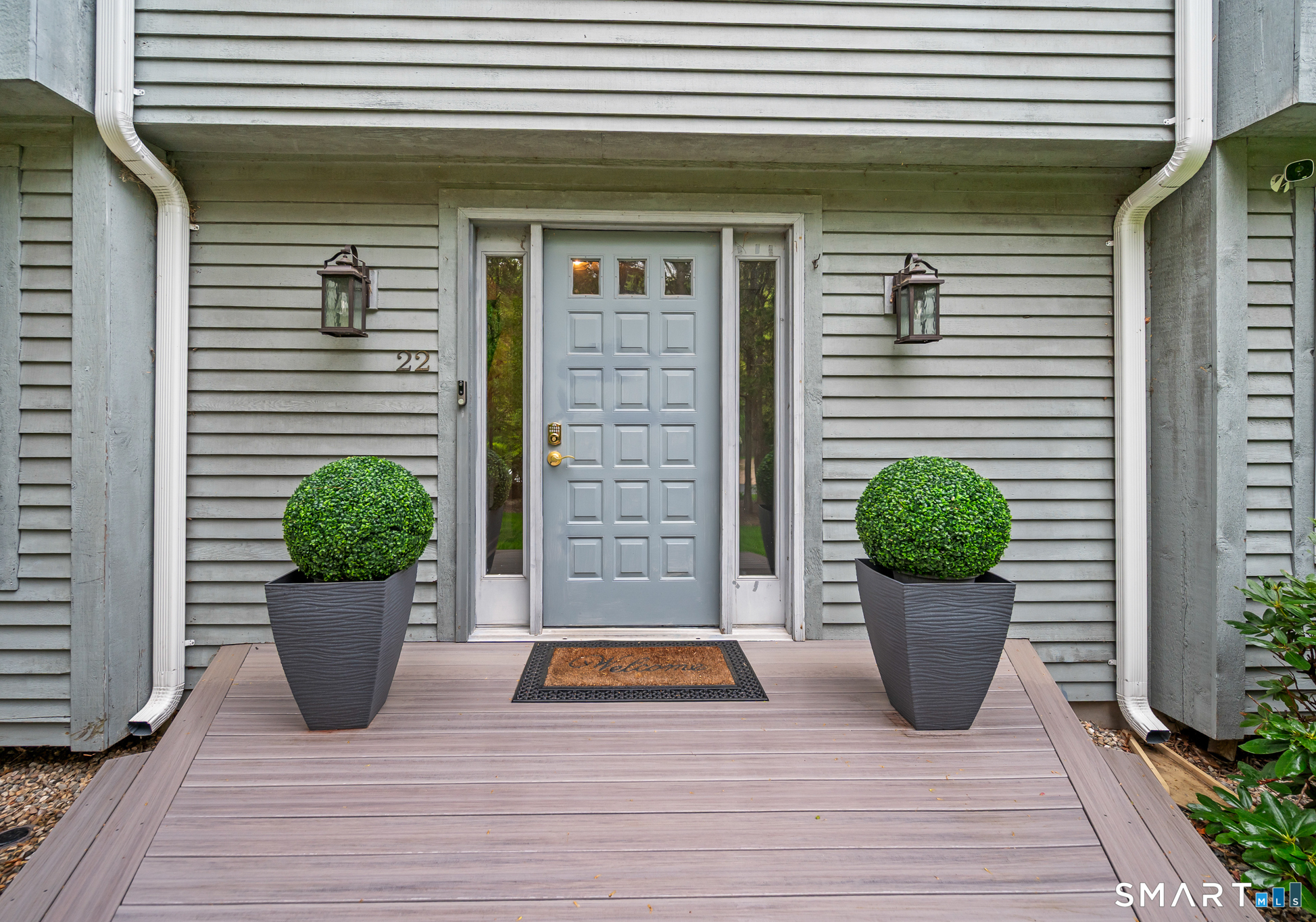 22 Walts Hill Bloomfield CT 06002