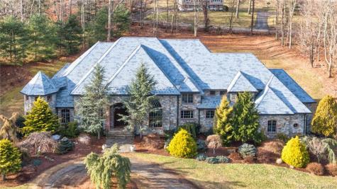 4 Glenmor Drive Newtown CT 06470