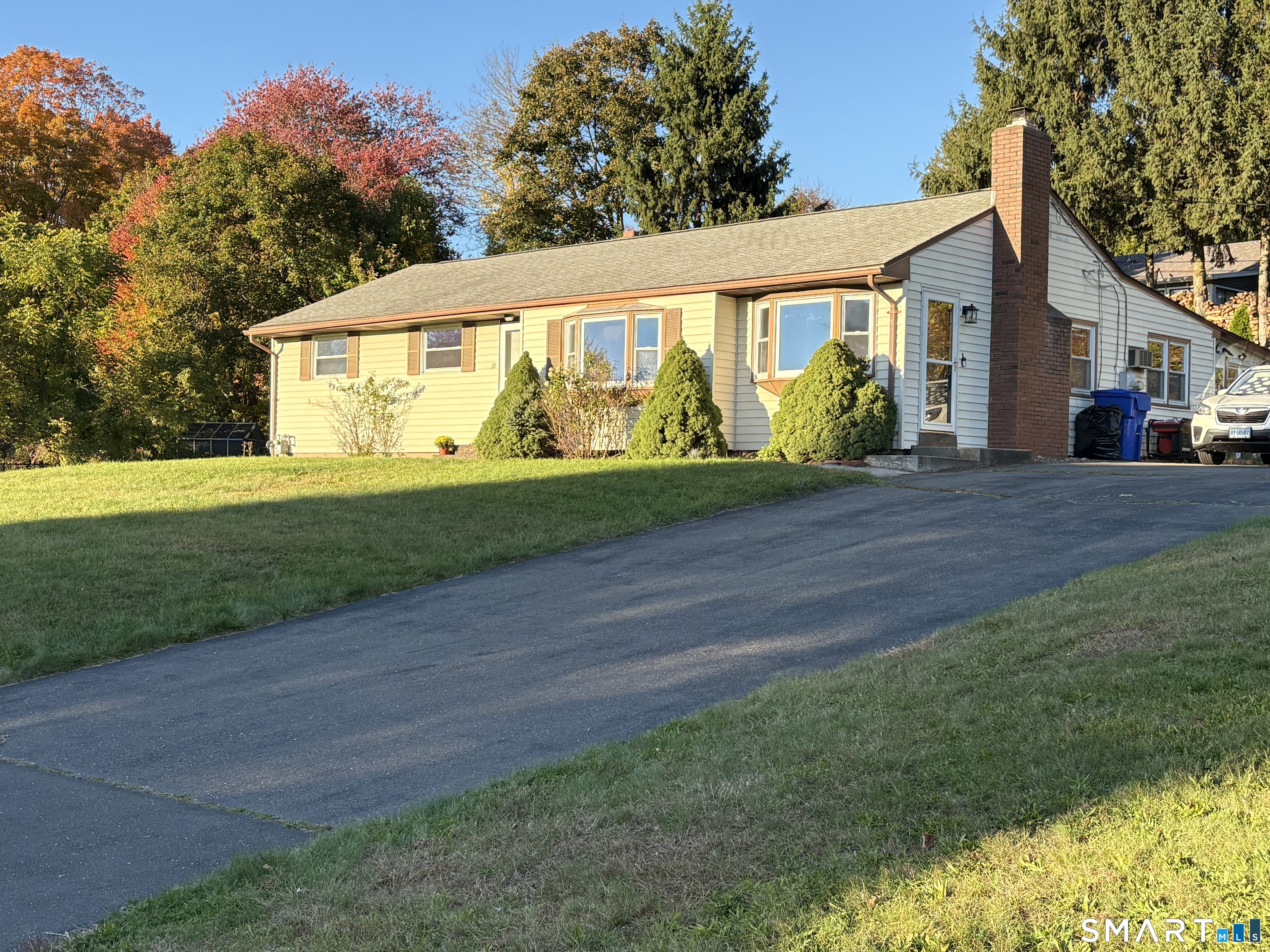 10 Thomas Street South Windsor CT 06074