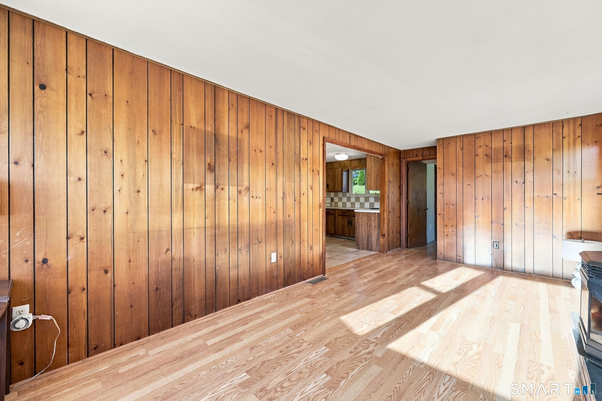 10 Thomas Street South Windsor CT 06074