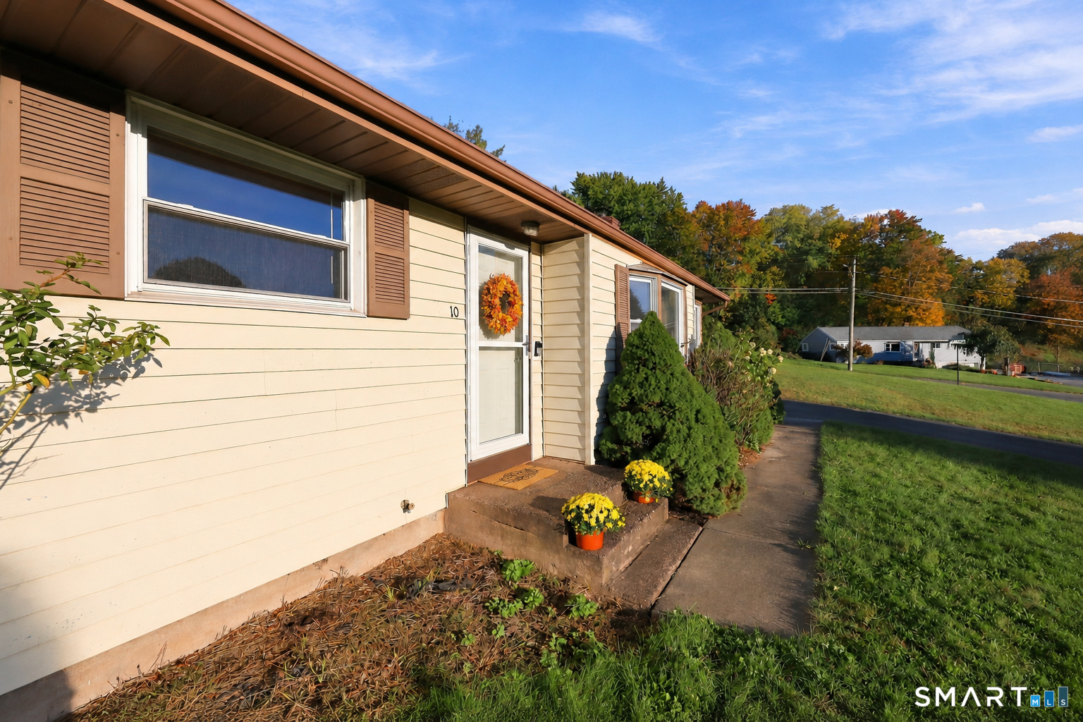 10 Thomas Street South Windsor CT 06074