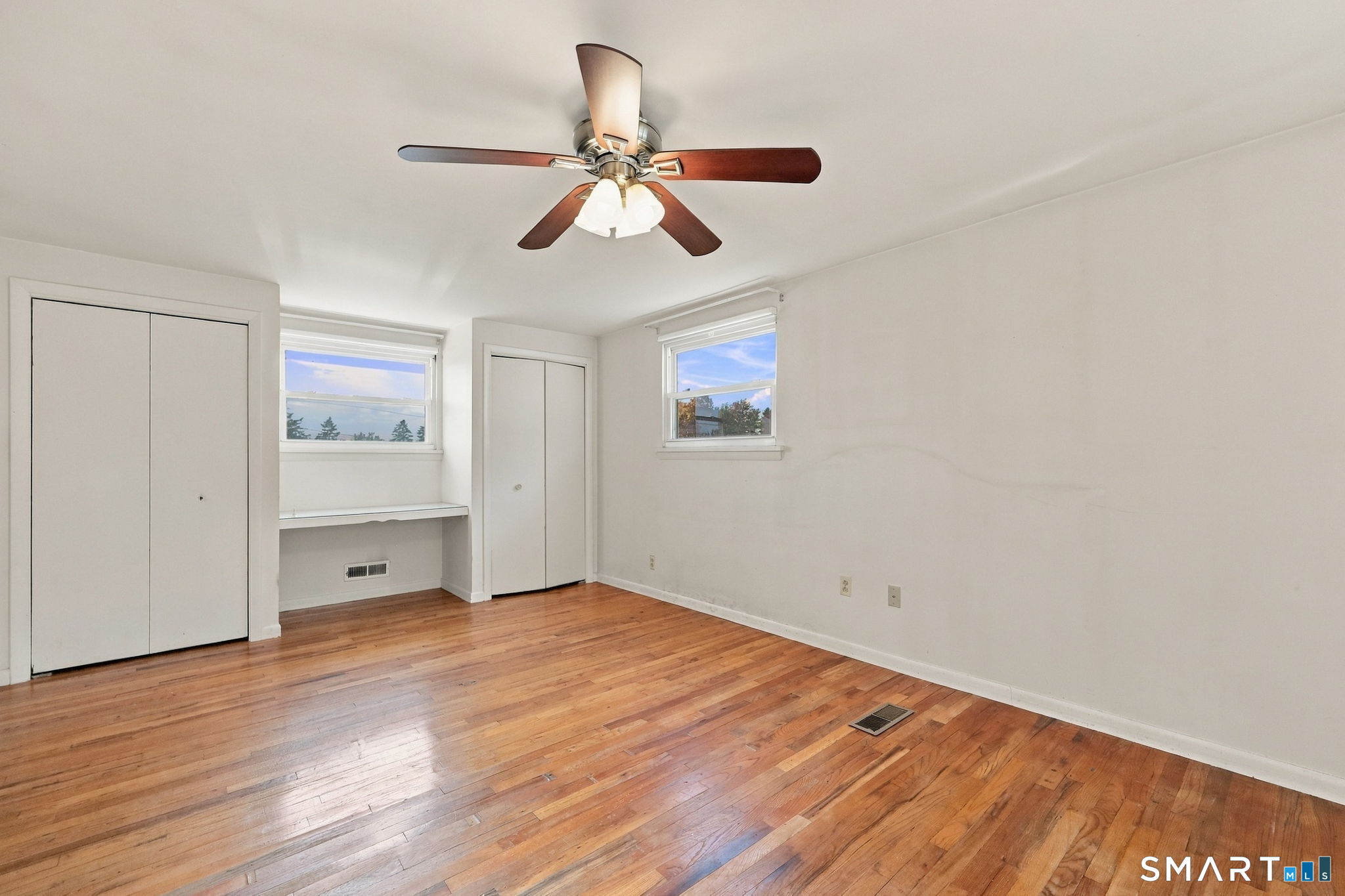 10 Thomas Street South Windsor CT 06074