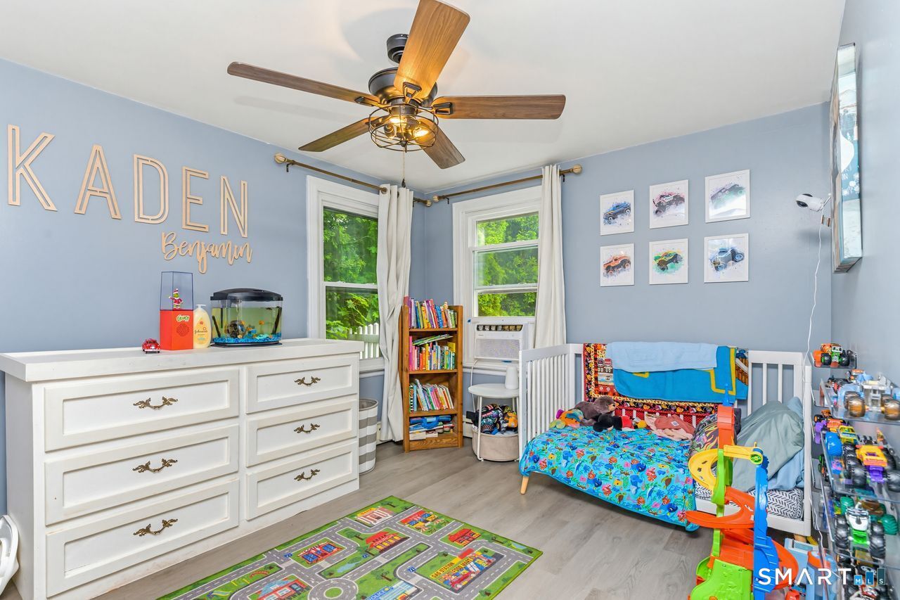 13 Miner Avenue Waterford CT 06385