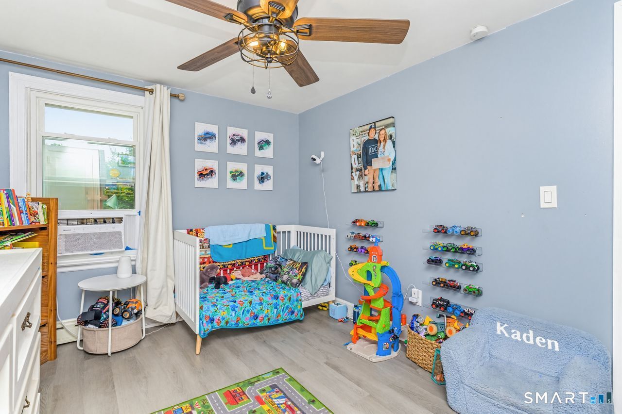 13 Miner Avenue Waterford CT 06385