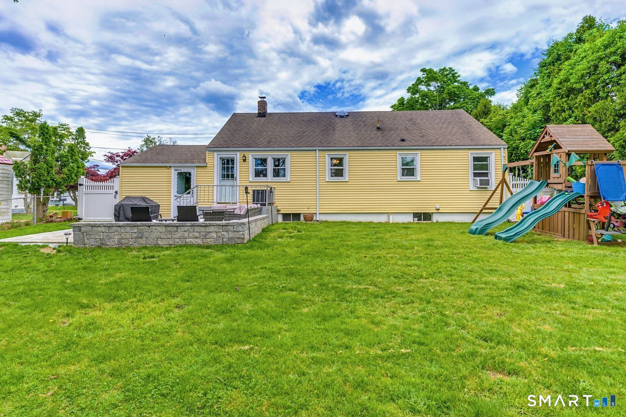 13 Miner Avenue Waterford CT 06385