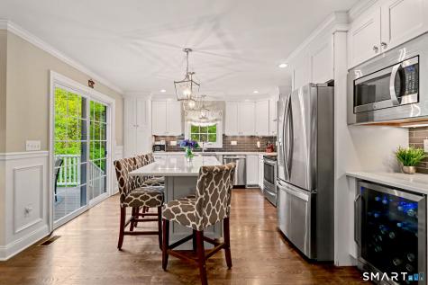 125 Pepperidge Circle Fairfield CT 06824