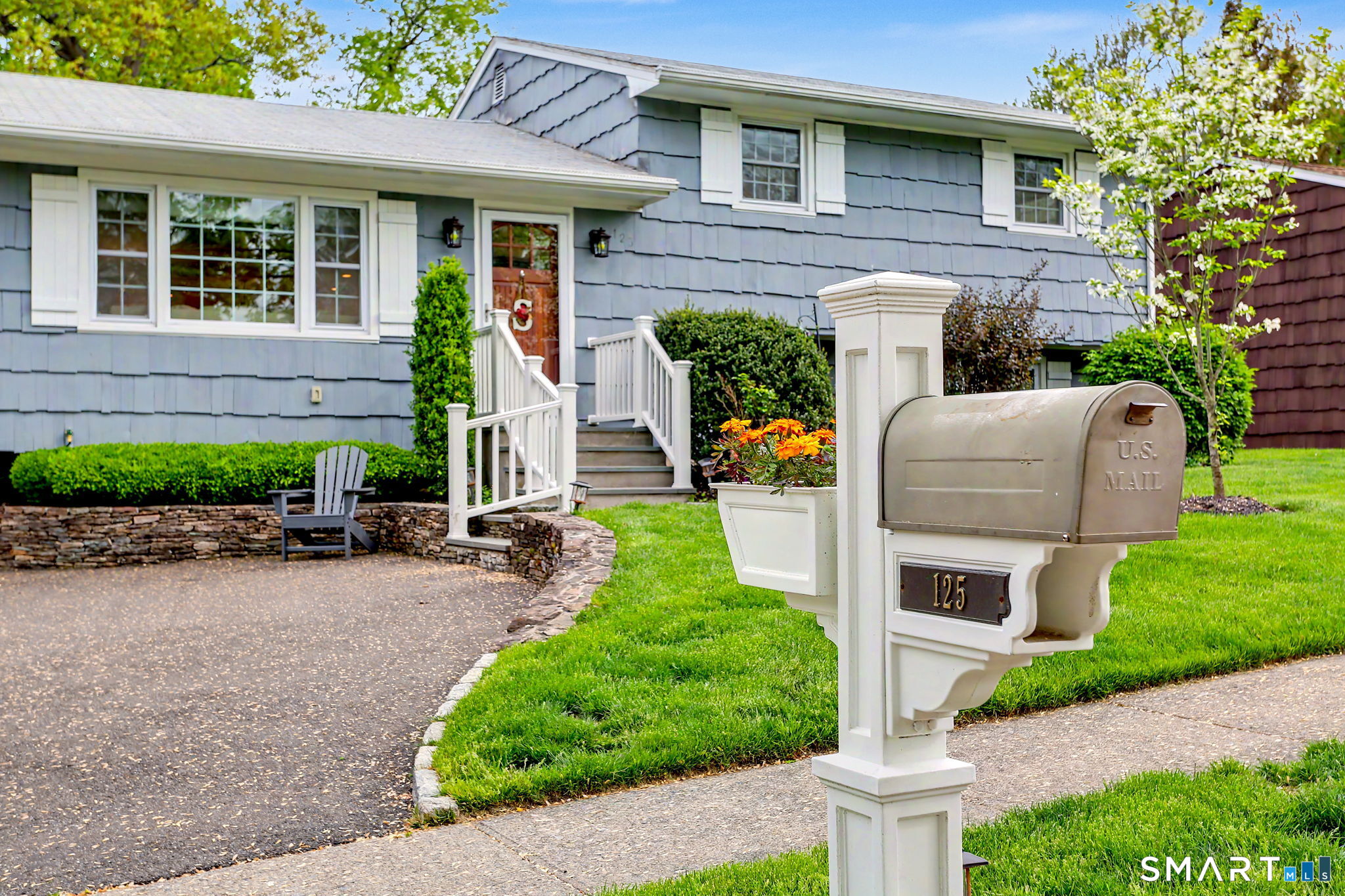 125 Pepperidge Circle Fairfield CT 06824