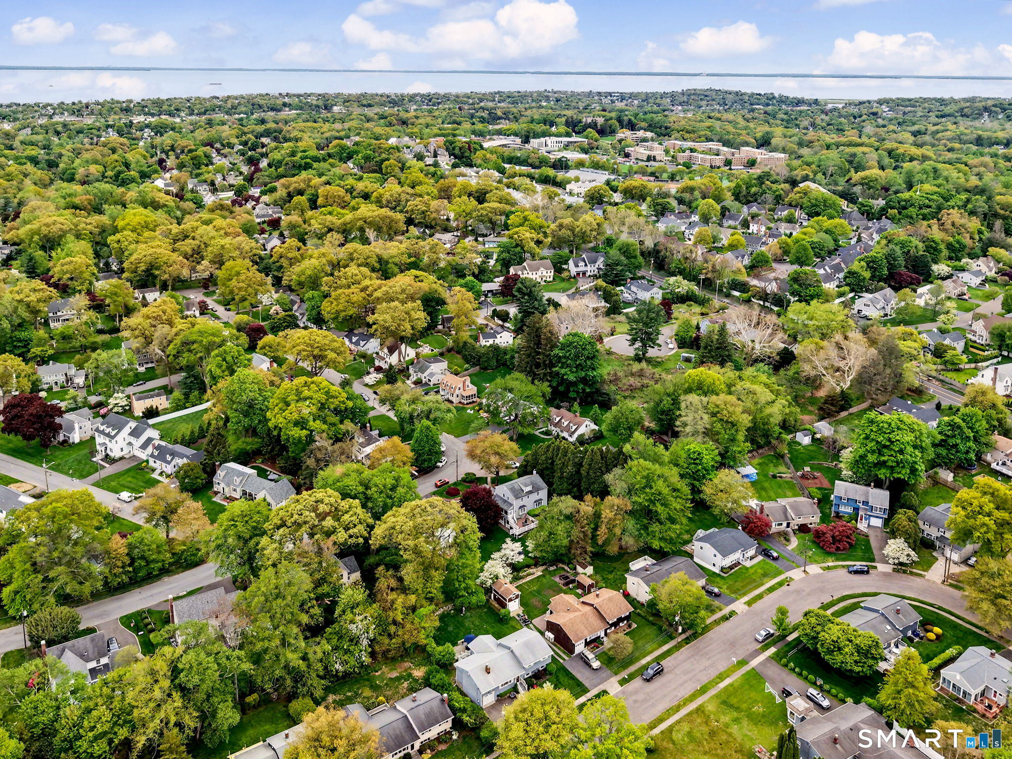 125 Pepperidge Circle Fairfield CT 06824