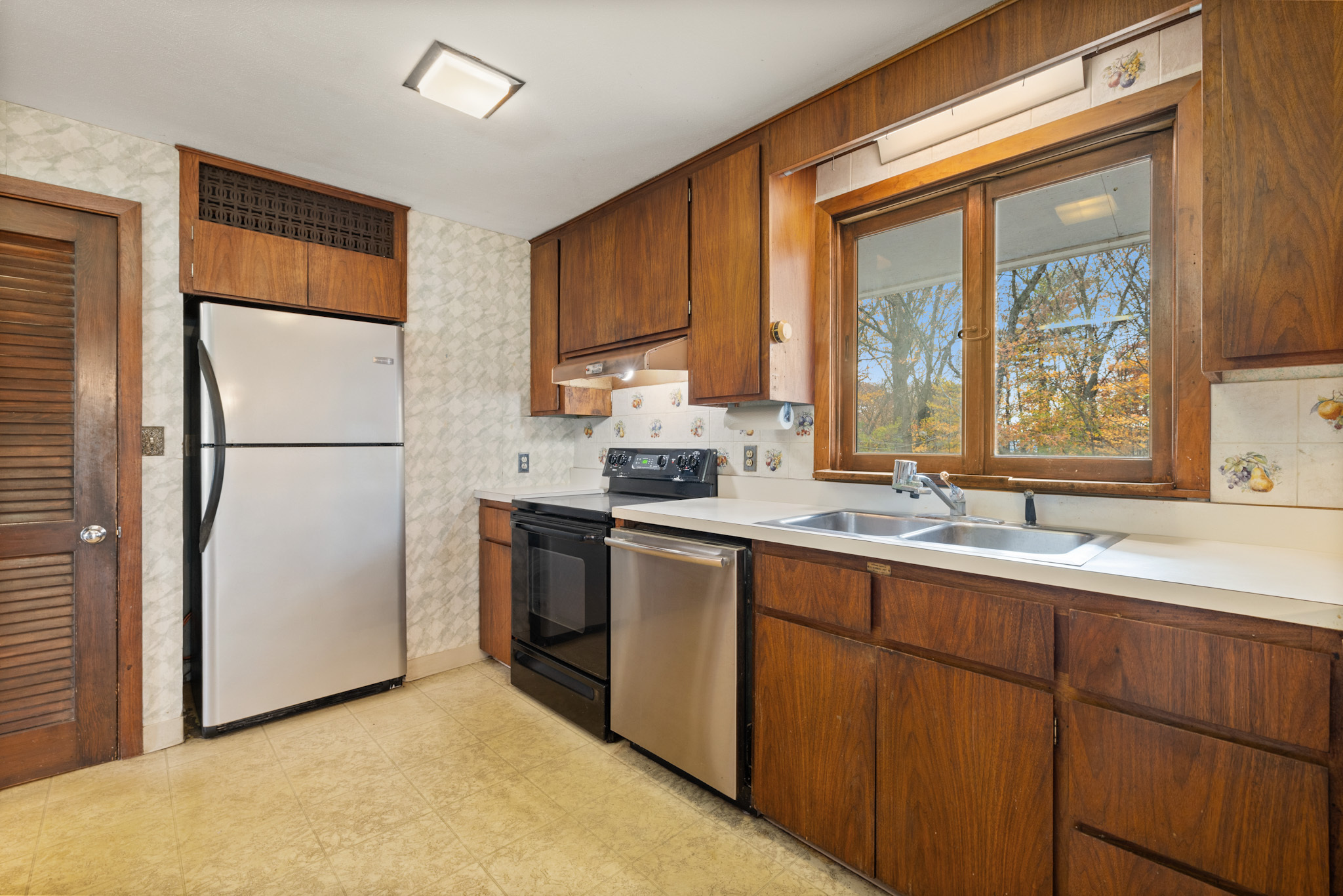 12 Butler Road Manchester CT 06042