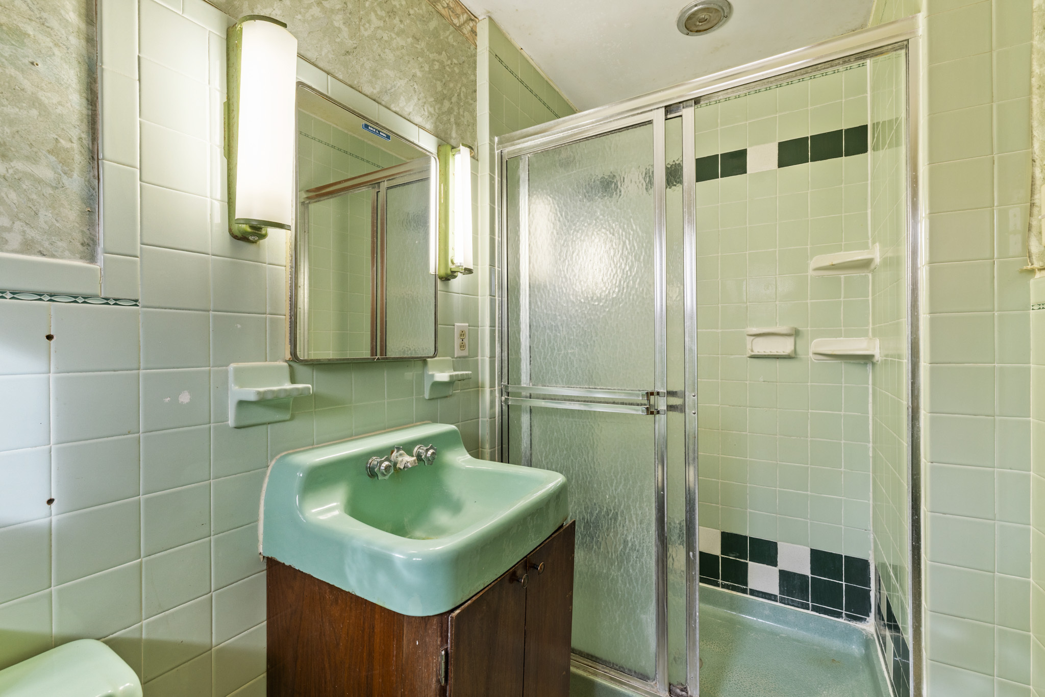 12 Butler Road Manchester CT 06042