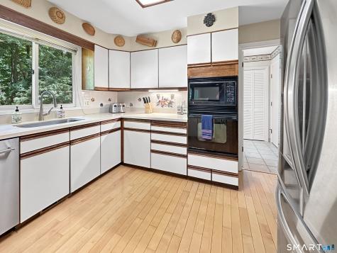 320 Summer Hill Road Madison CT 06443