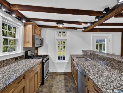 79 Chestnut Hill Road Killingworth CT 06419