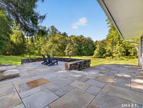 79 Chestnut Hill Road Killingworth CT 06419