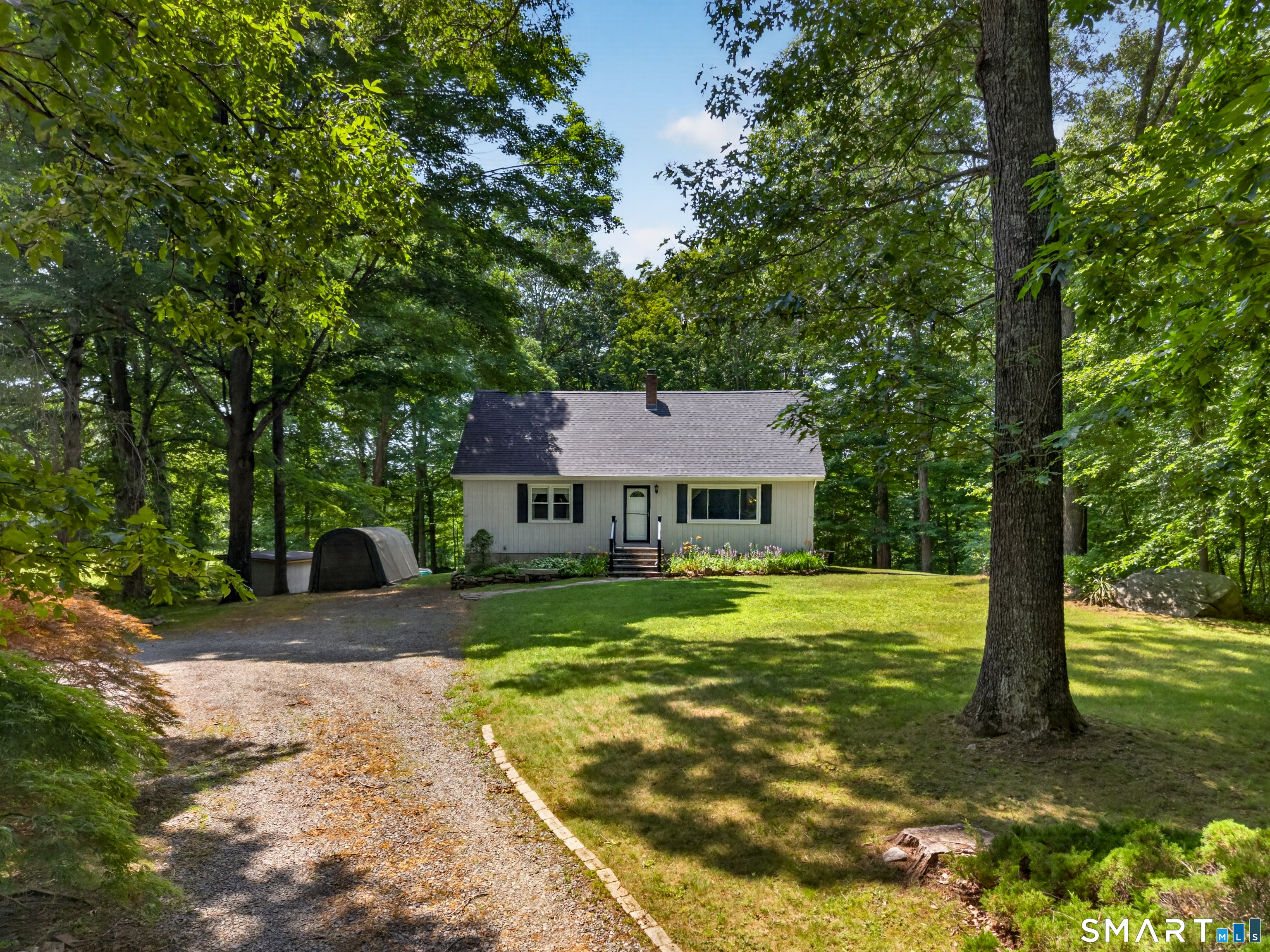 304 Providence New London Turnpike North Stonington CT 06359