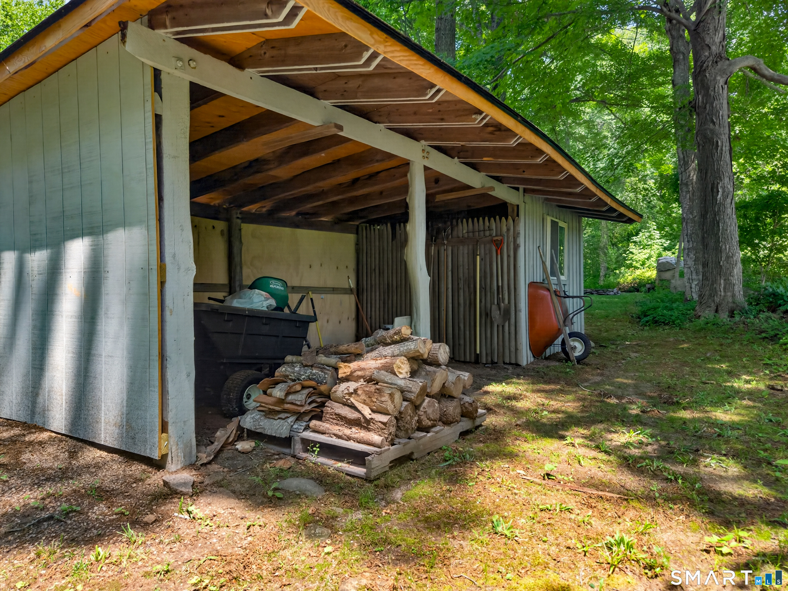 304 Providence New London Turnpike North Stonington CT 06359