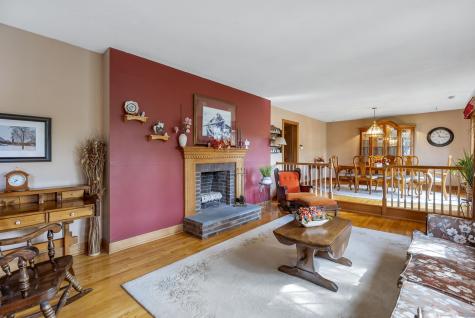 10 Cleary Lane Windsor CT 06095