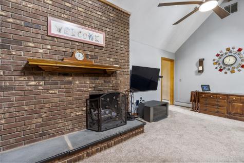 10 Cleary Lane Windsor CT 06095