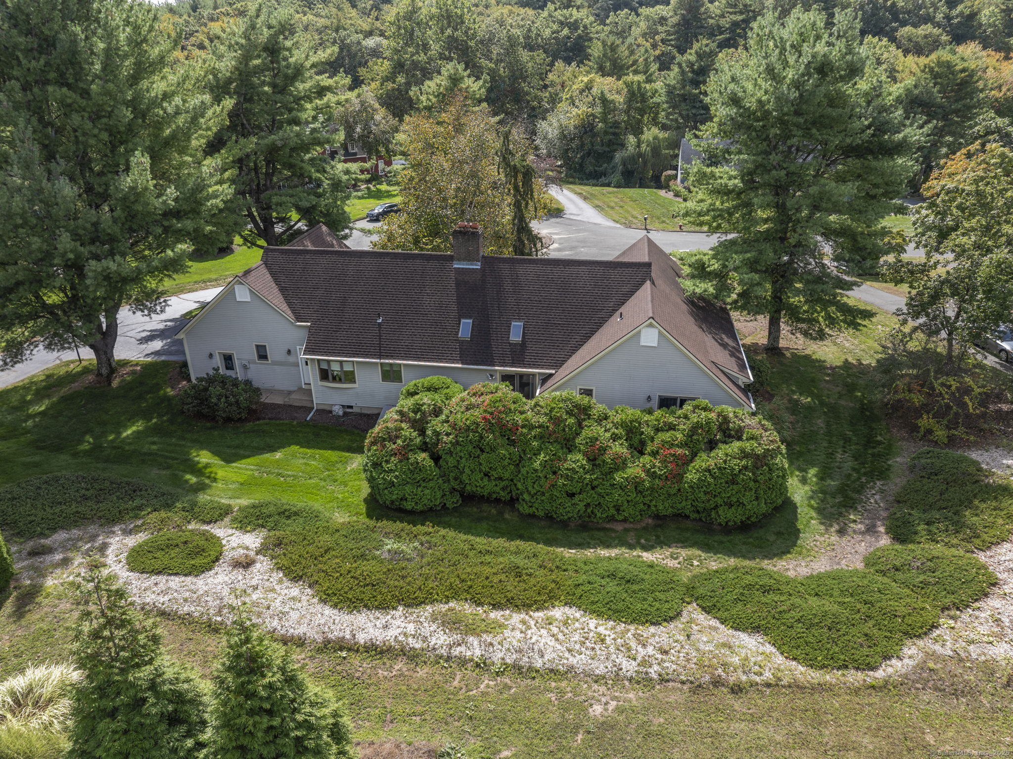 10 Cleary Lane Windsor CT 06095