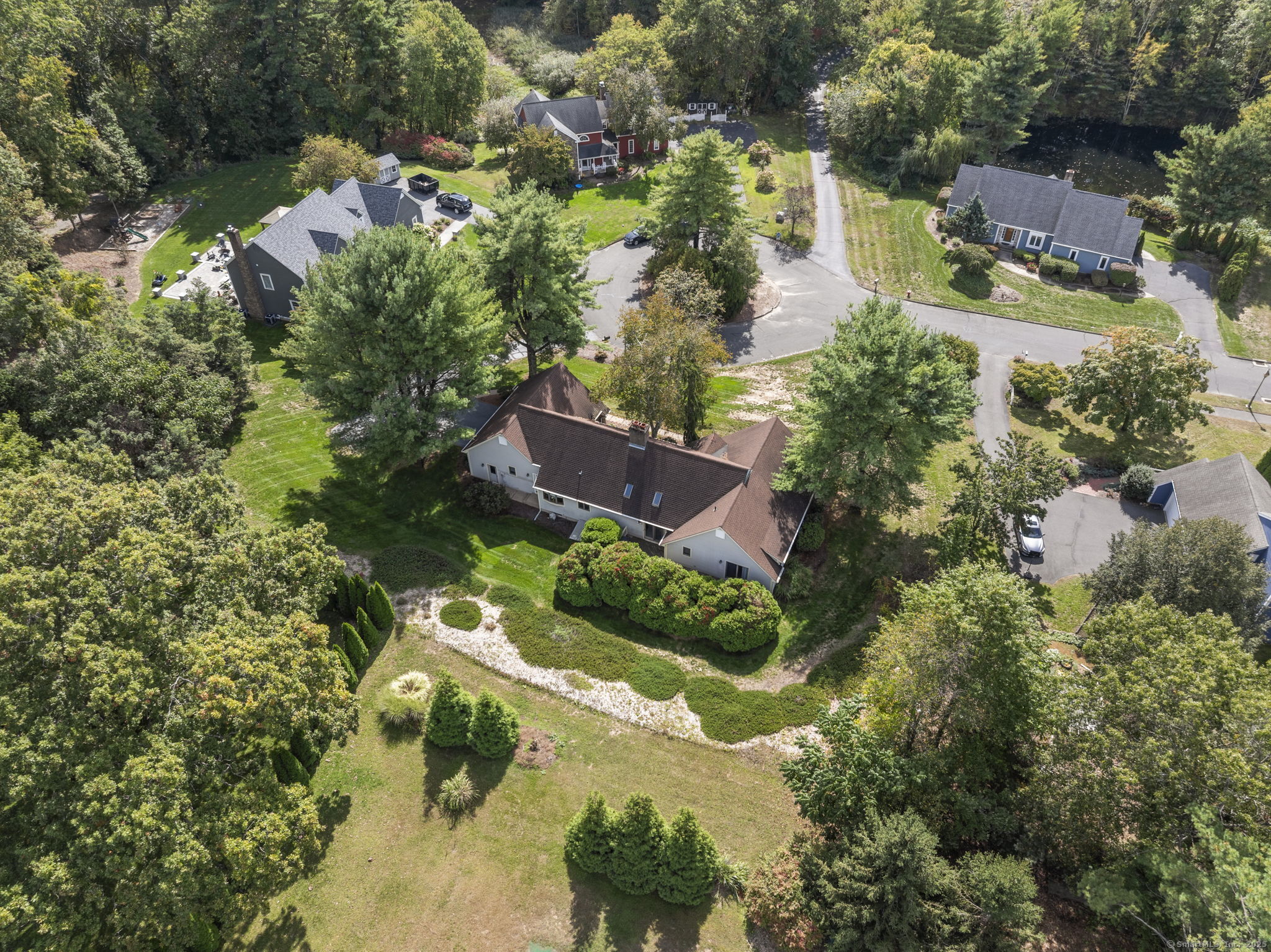 10 Cleary Lane Windsor CT 06095