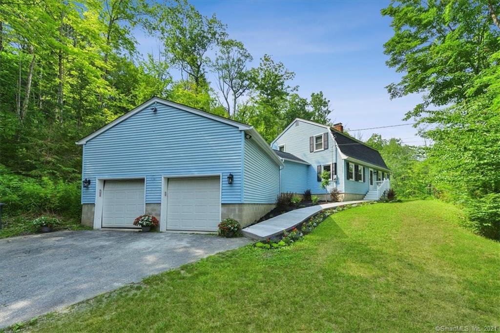 814 New Litchfield Street Torrington CT 06790
