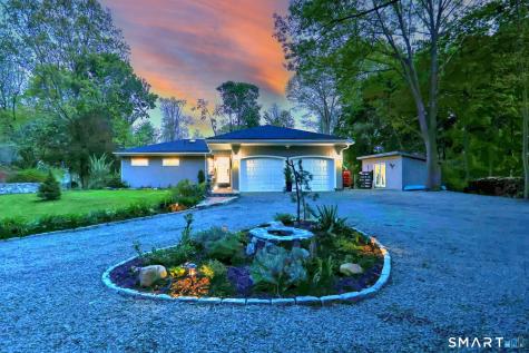 95 Covington Drive Milford CT 06461