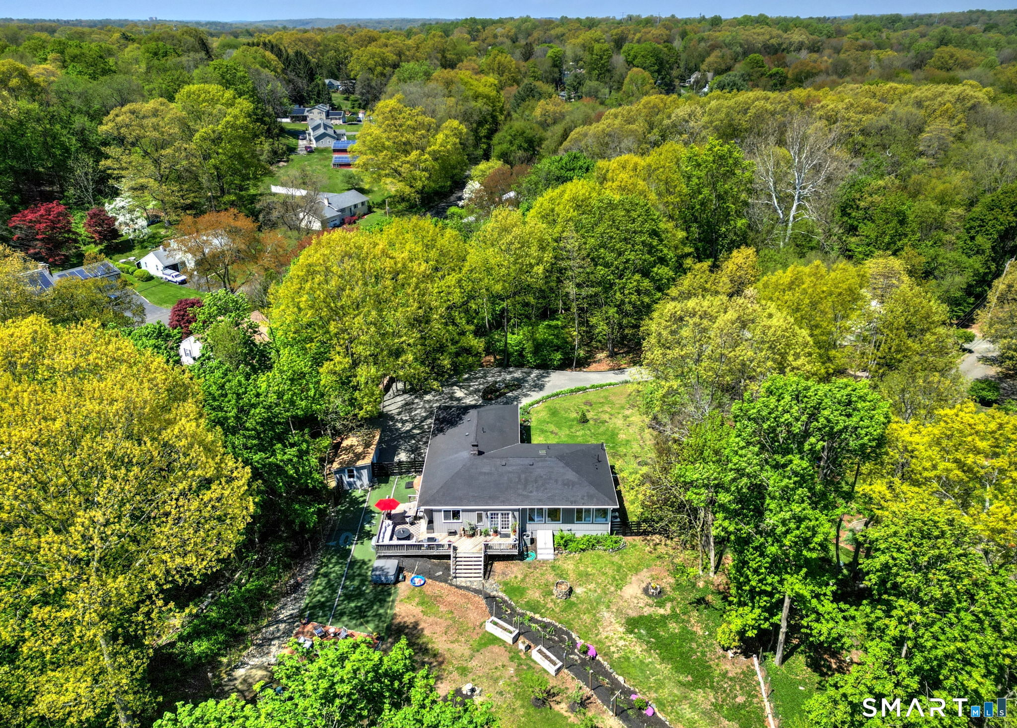 95 Covington Drive Milford CT 06461