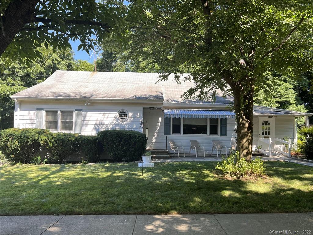 17 Pell Place Stamford CT 06905