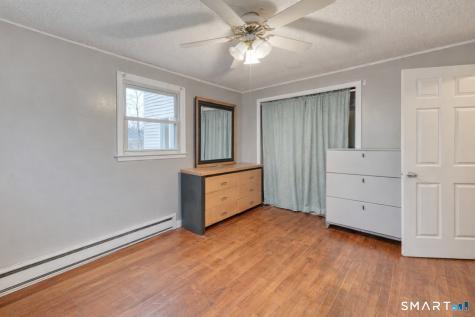 40 Cottage Grove Circle Bloomfield CT 06002