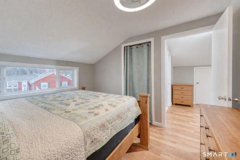 40 Cottage Grove Circle Bloomfield CT 06002