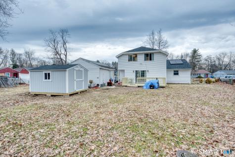 40 Cottage Grove Circle Bloomfield CT 06002