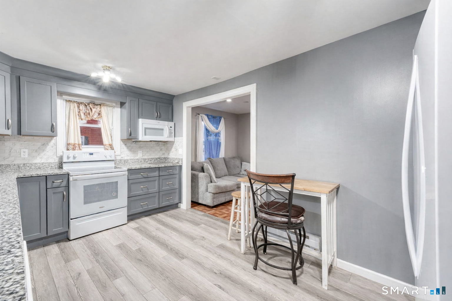 40 Cottage Grove Circle Bloomfield CT 06002