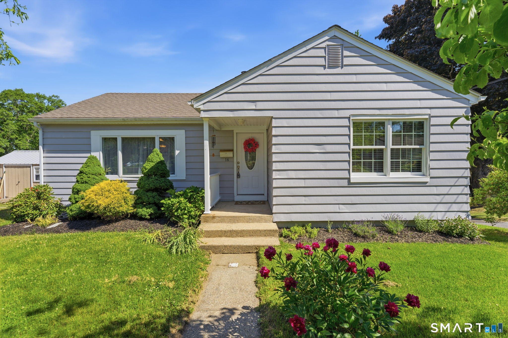 16 Park Avenue Montville CT 06382