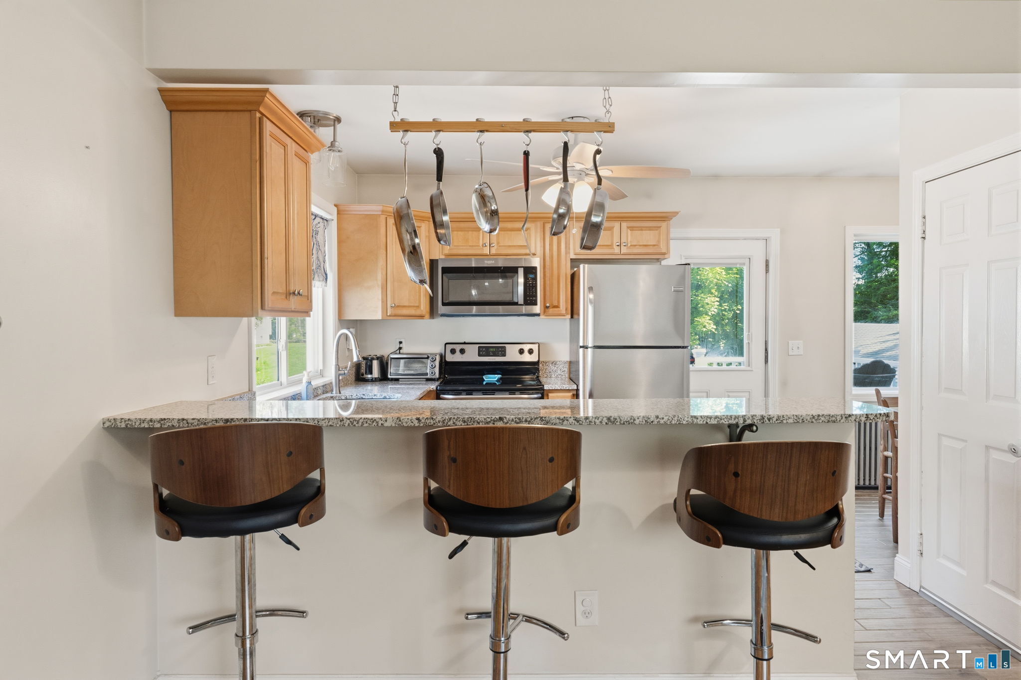 16 Park Avenue Montville CT 06382