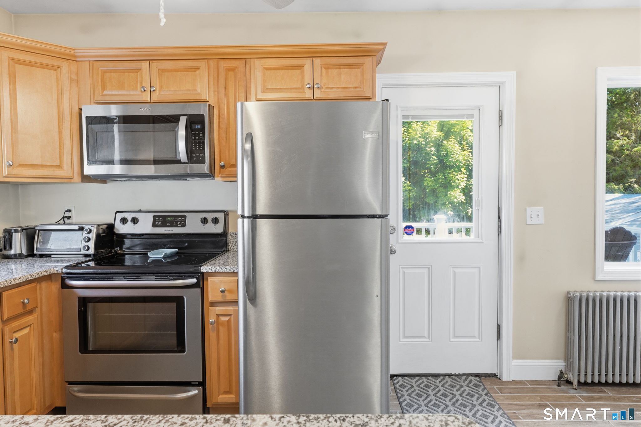 16 Park Avenue Montville CT 06382