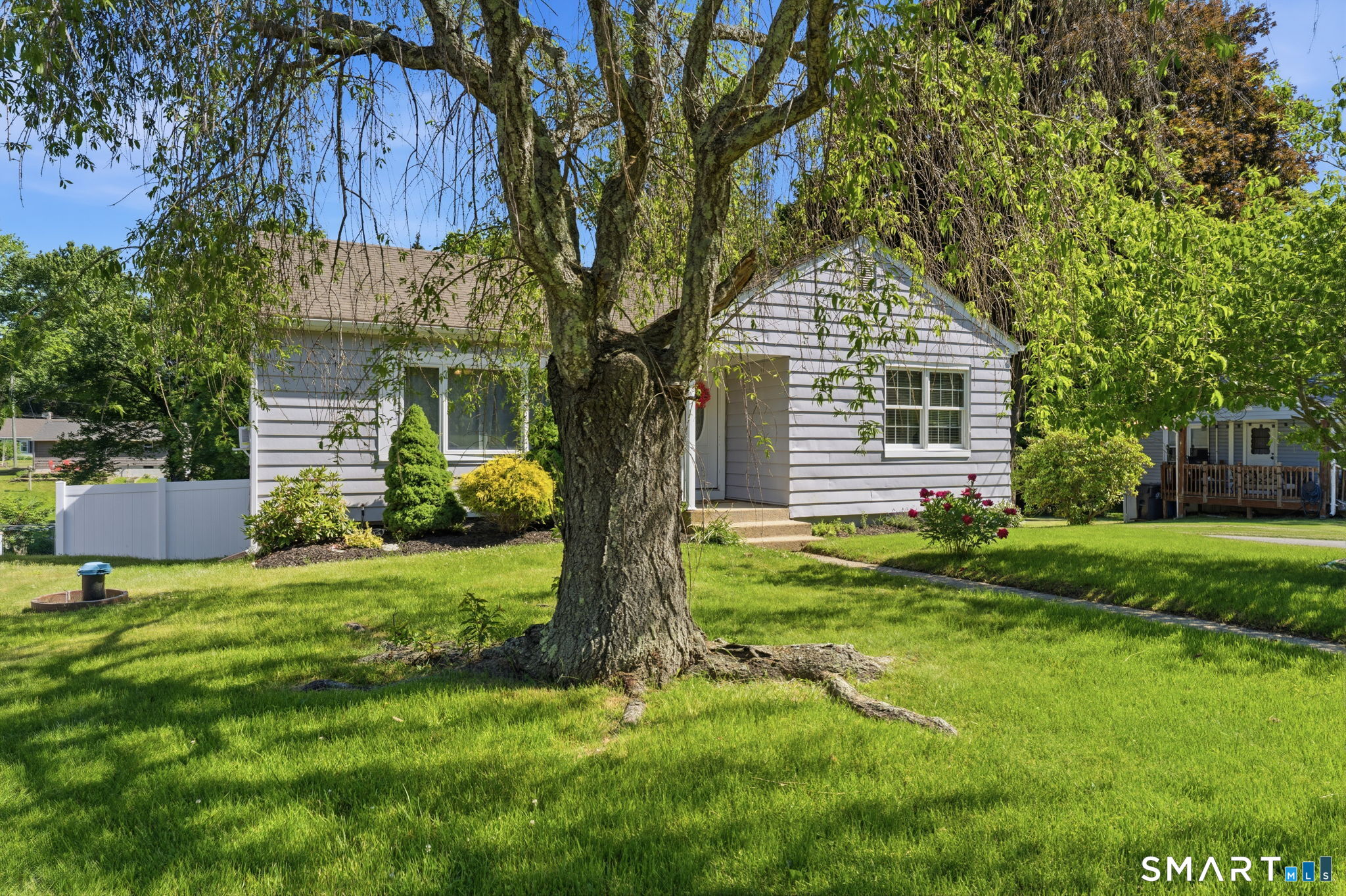 16 Park Avenue Montville CT 06382