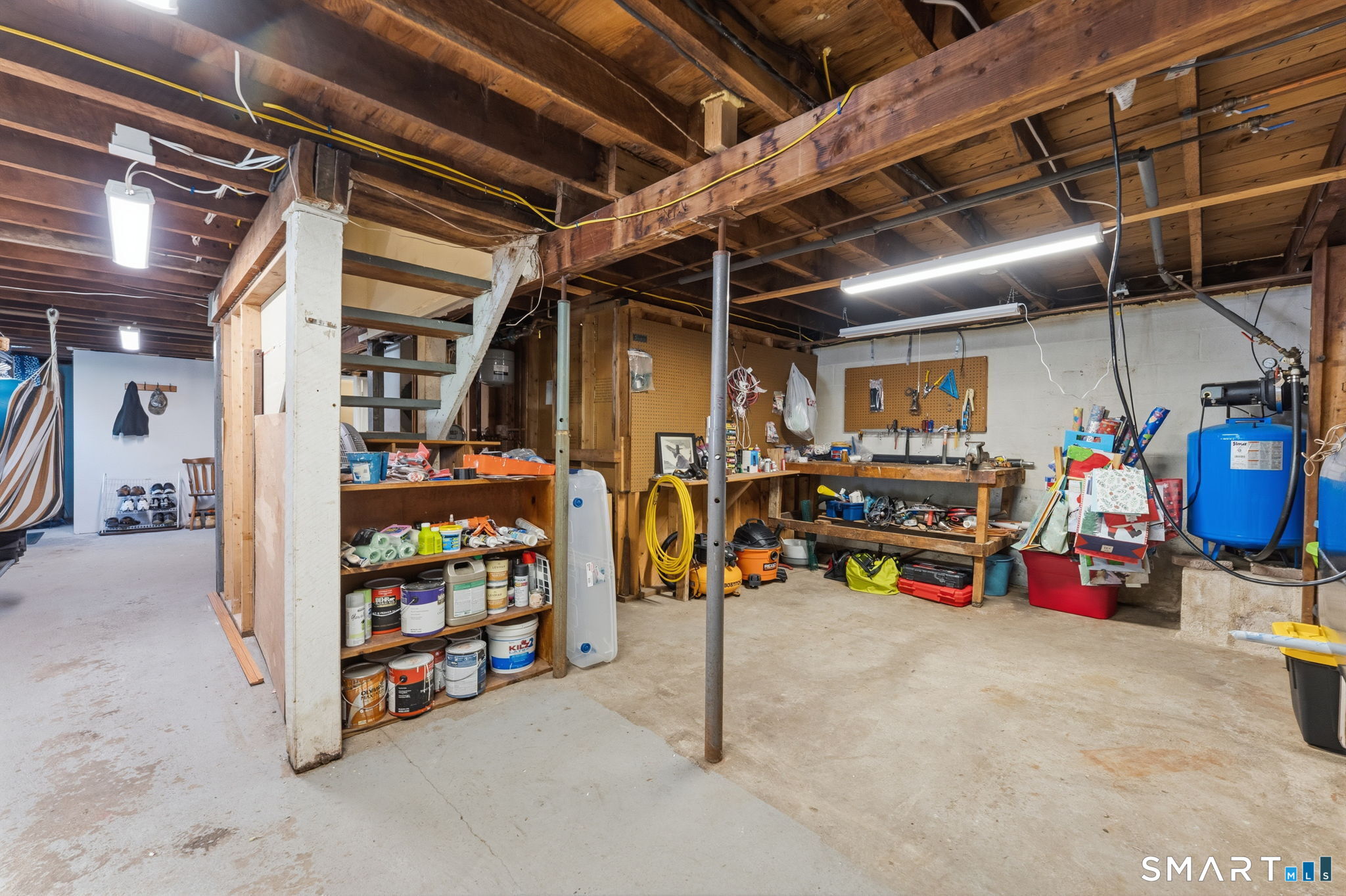 16 Park Avenue Montville CT 06382