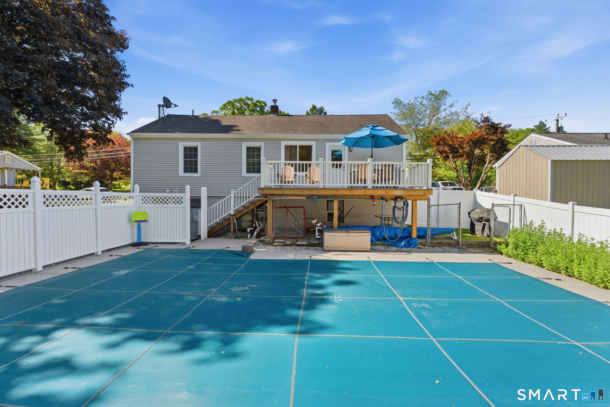 16 Park Avenue Montville CT 06382