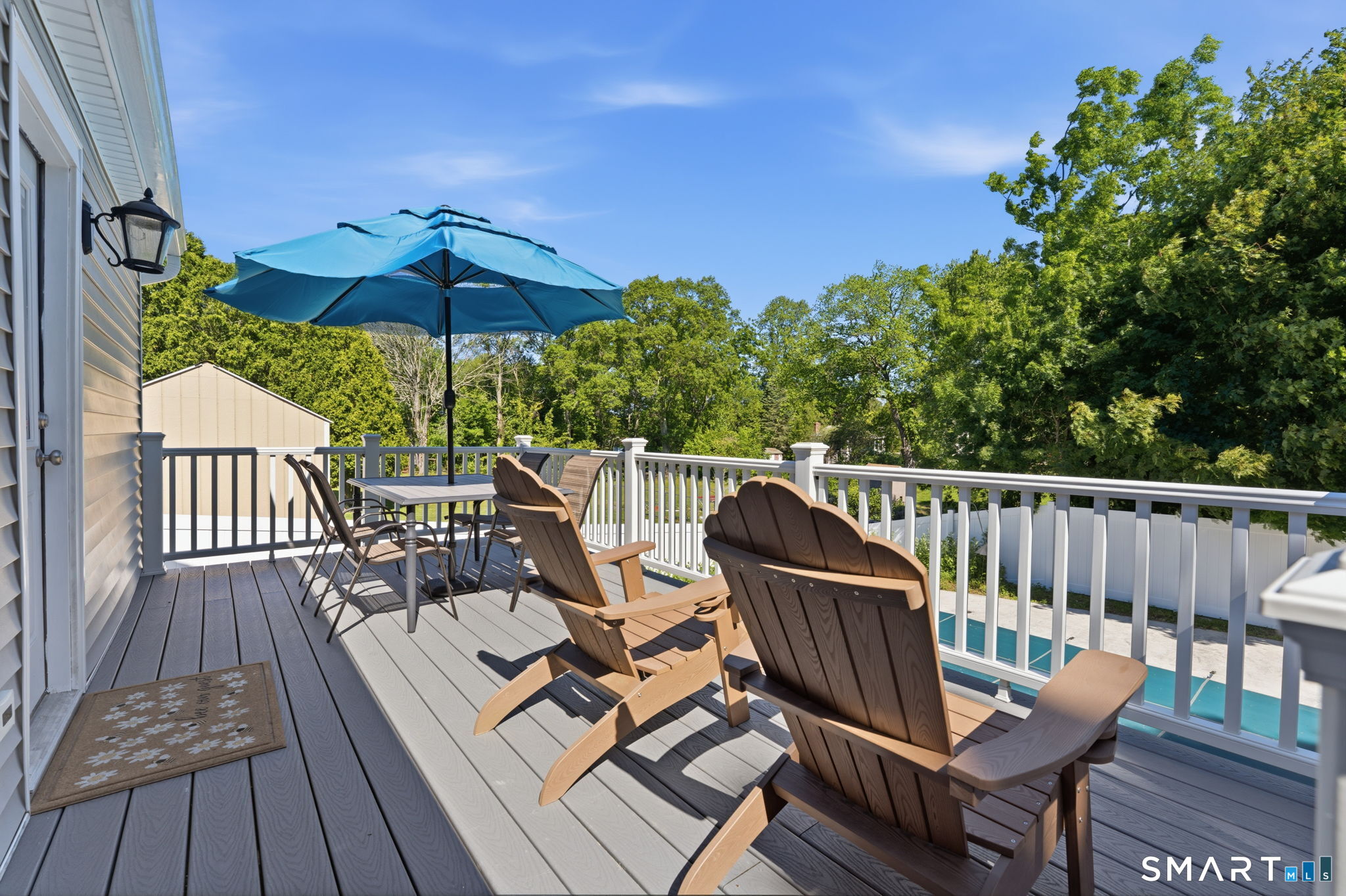 16 Park Avenue Montville CT 06382