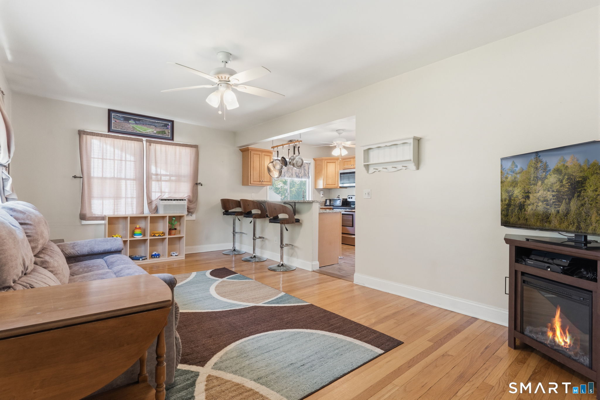 16 Park Avenue Montville CT 06382