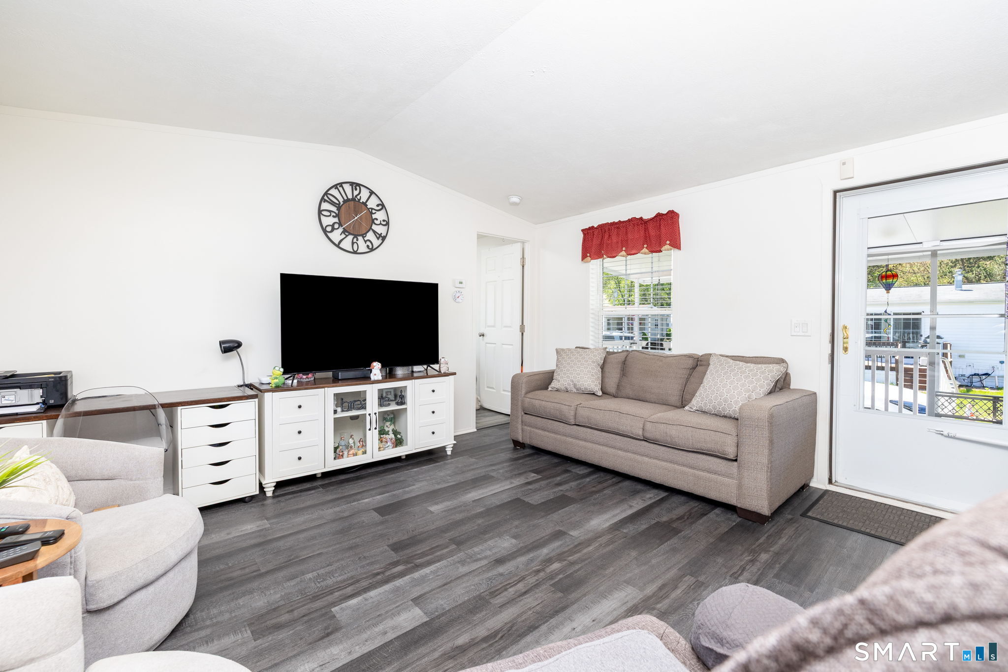 4 Apache Road East Hartford CT 06118