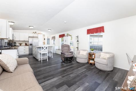 4 Apache Road East Hartford CT 06118