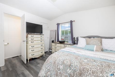 4 Apache Road East Hartford CT 06118