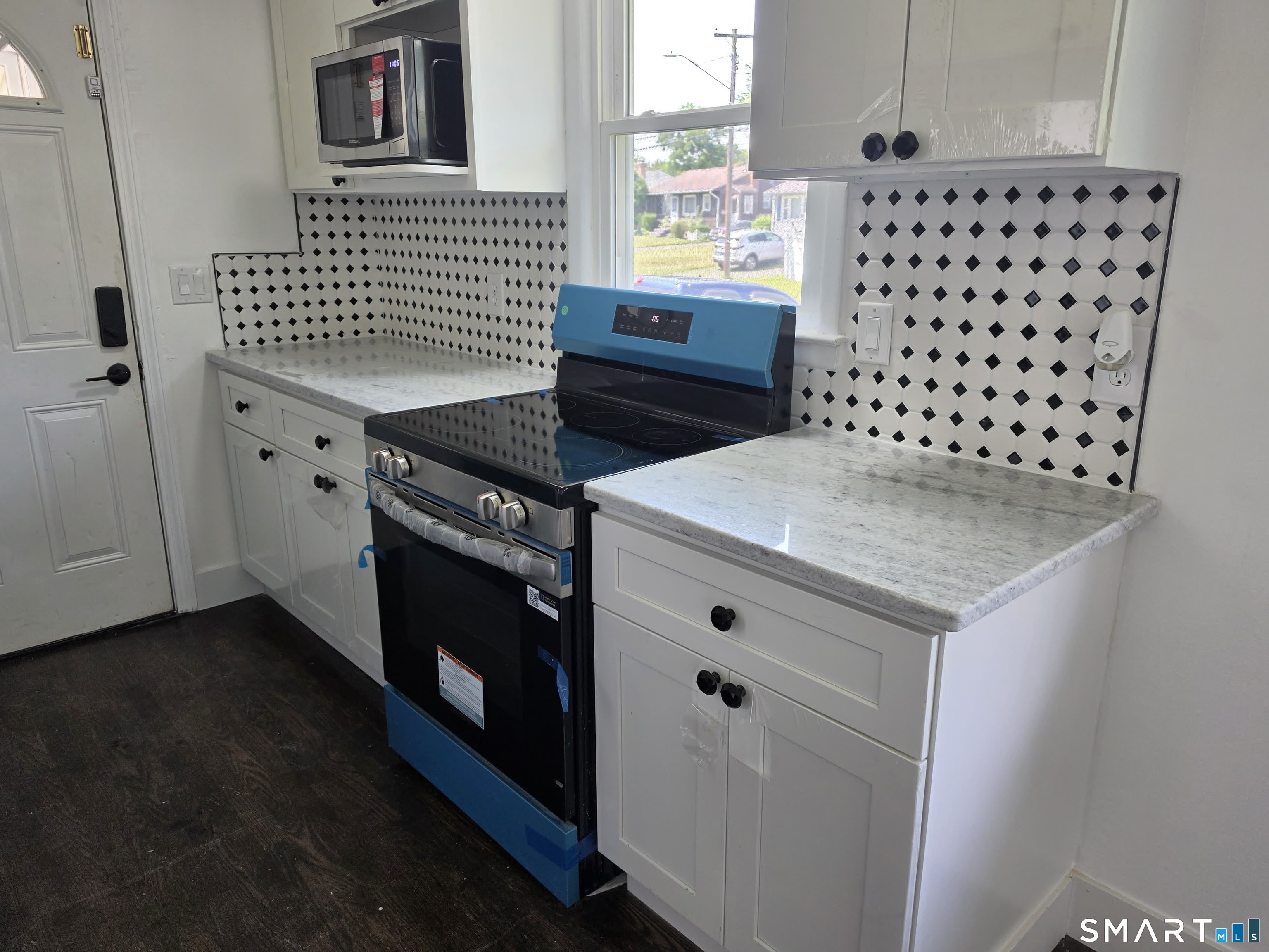6 Devens Street New Britain CT 06051