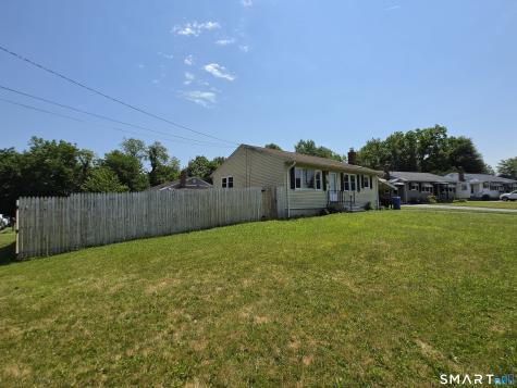 6 Devens Street New Britain CT 06051