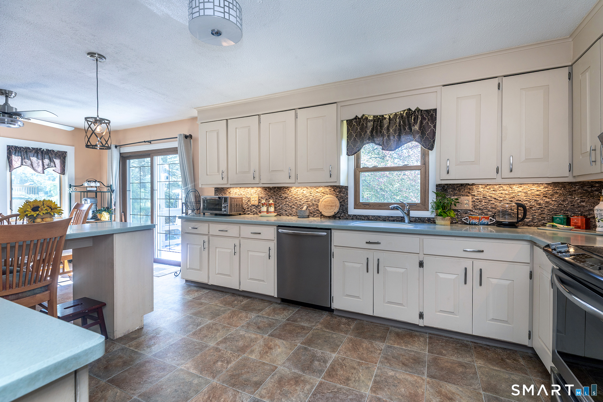 283 Whittemore Road Middlebury CT 06762