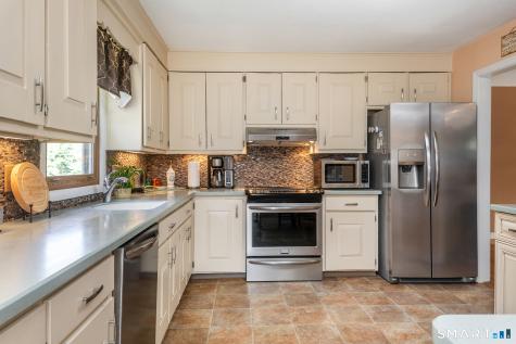283 Whittemore Road Middlebury CT 06762